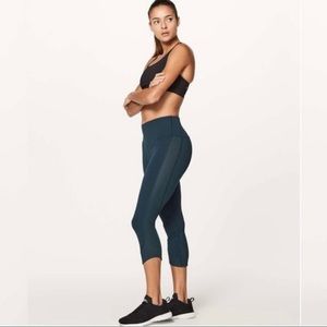 Lululemon Ready Set Go Crop (21") in Submarine